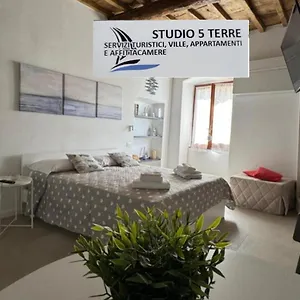 casamare-1.hotelitalianriviera.com/